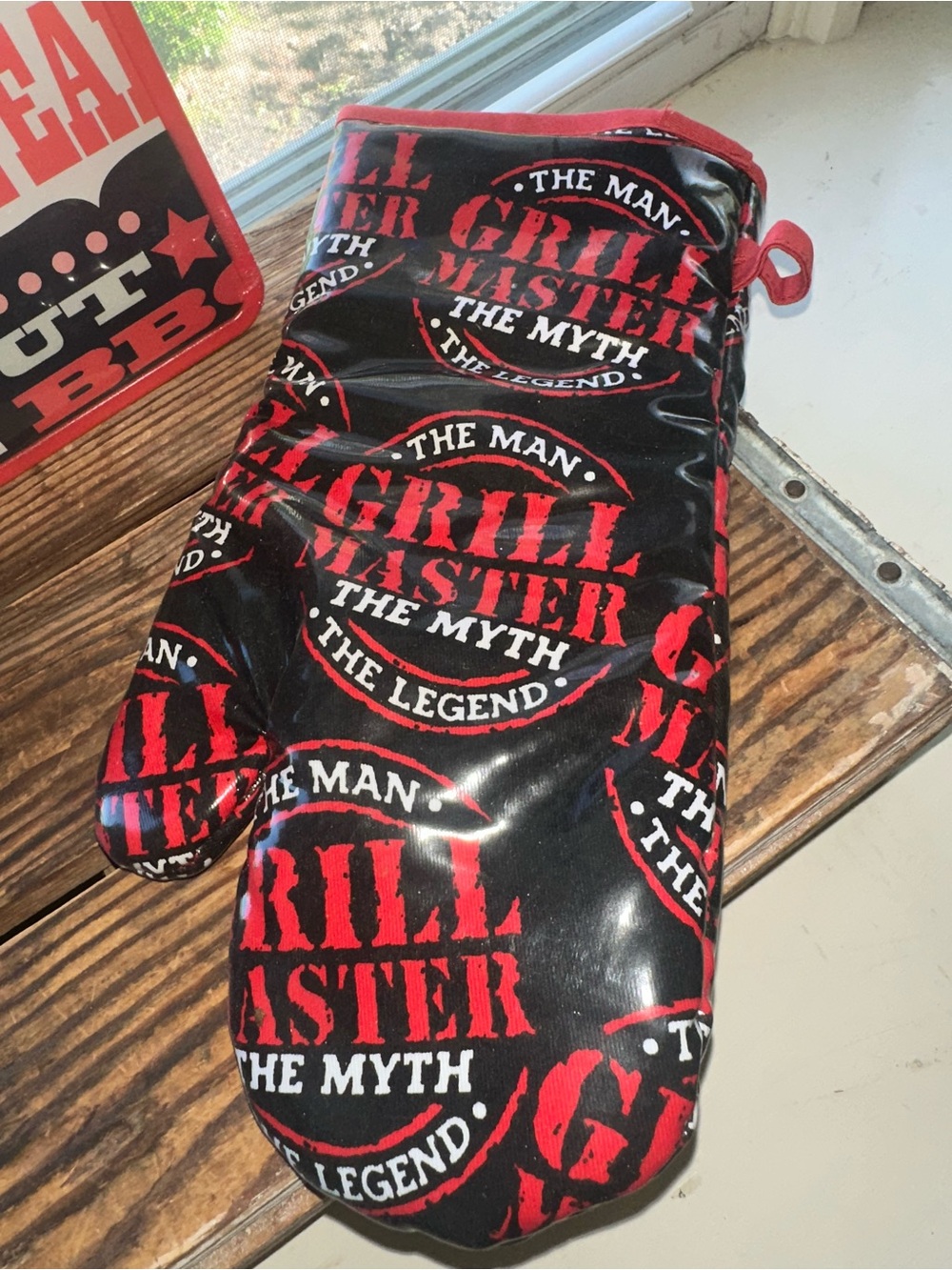 BBQ Themed Red and Black Cutting Board & Silicone Oven Mitt & Meat Claws ~ New - Picture 3 of 4